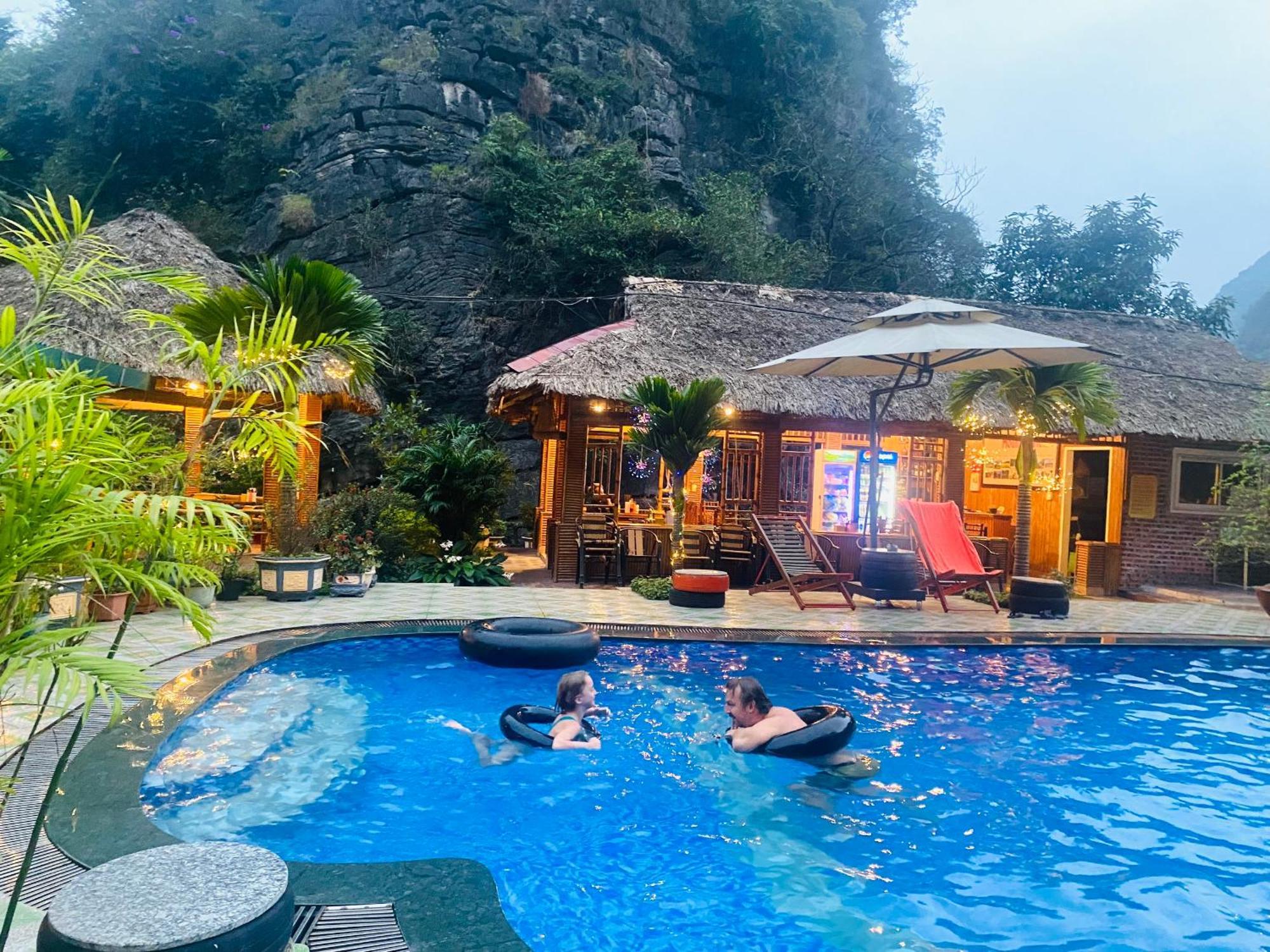 Appartamento Trang An Mountain House Ninh Binh Esterno foto